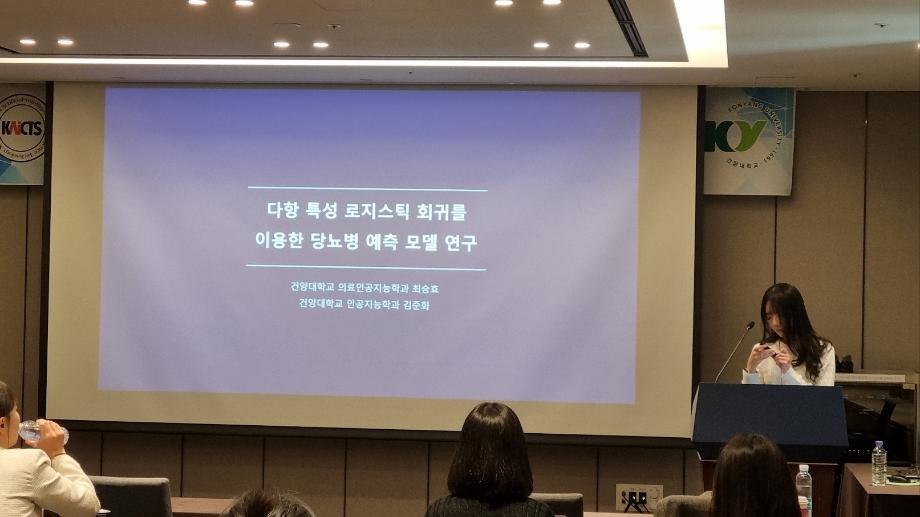 썸네일 사진